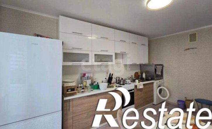3-комн квартира улица Героя Аверкиева, 40,  д. 40