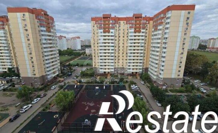 3-комн квартира улица Героя Аверкиева, 40,  д. 40