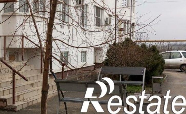 2-комн квартира улица Генерала Петрова, 37,  д. 37