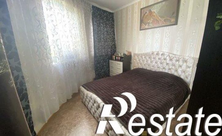 2-комн квартира Тепличная улица, 102,  д. 102