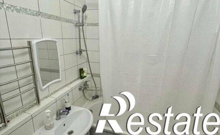 2-комн квартира улица Новаторов, 20,  д. 20