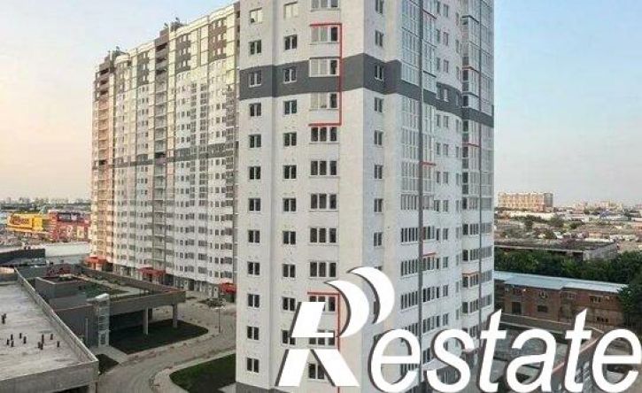 3-комн квартира Уральская улица, 100,  д. 100