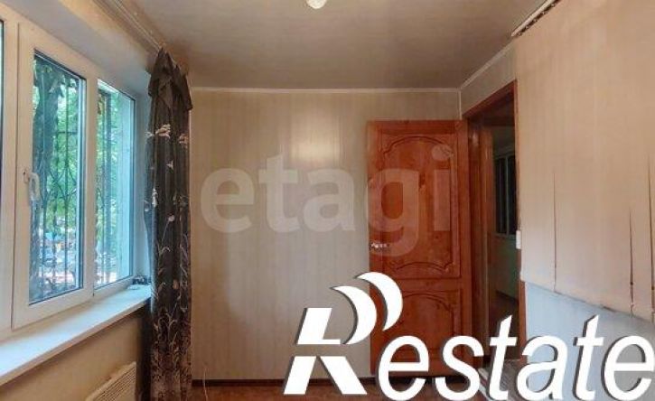 4-комн квартира улица Гидростроителей, 33,  д. 33