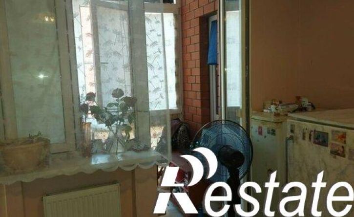 2-комн квартира улица Дунаевского, 27А,  д. 27А