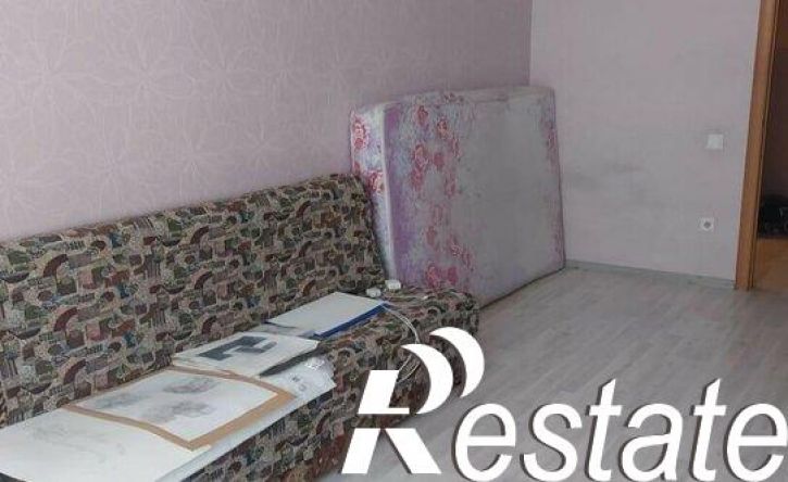 2-комн квартира улица Дунаевского, 27А,  д. 27А