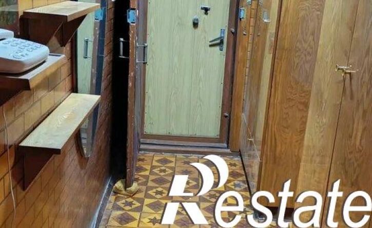 2-комн квартира улица Селезнёва, 84,  д. 84