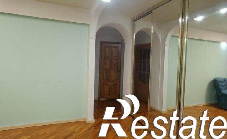 3-комн квартира Рождественская Набережная, 23,  д. 23