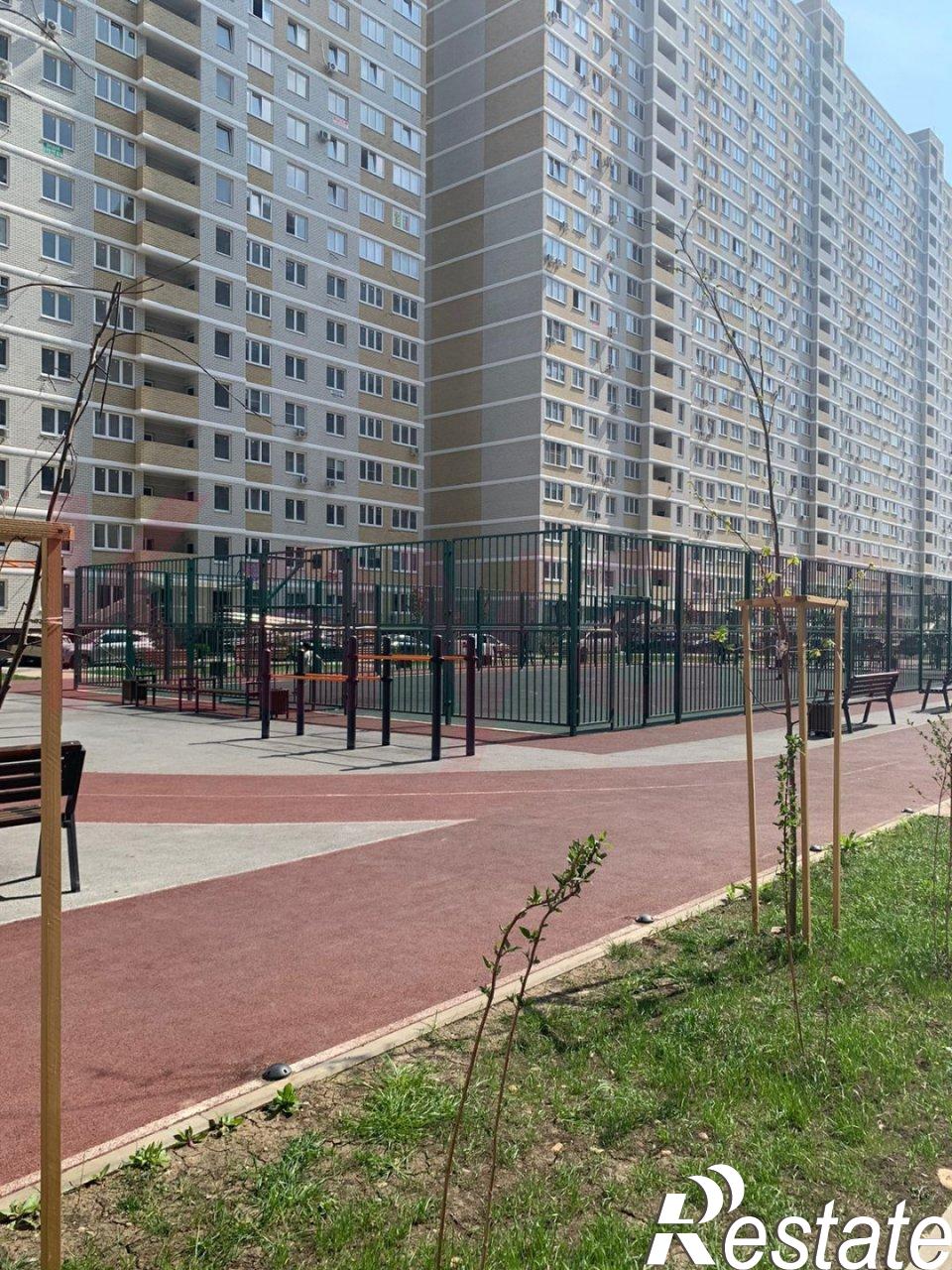 Купить квартиру за 4 900 000 рублей на Заполярная ул.