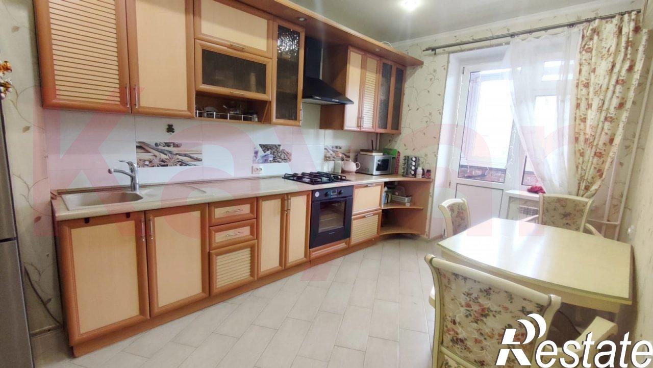 Купить квартиру за 10 500 000 рублей на Одесский проезд