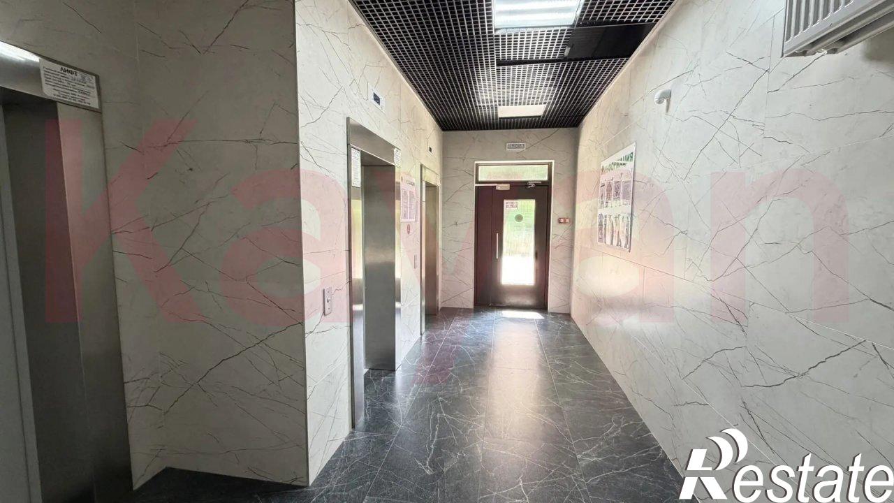 Купить квартиру за 6 500 000 рублей на Домбайская ул.