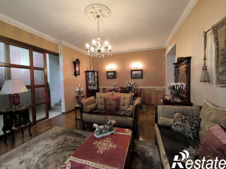 5-комн квартира им. Красина ул.