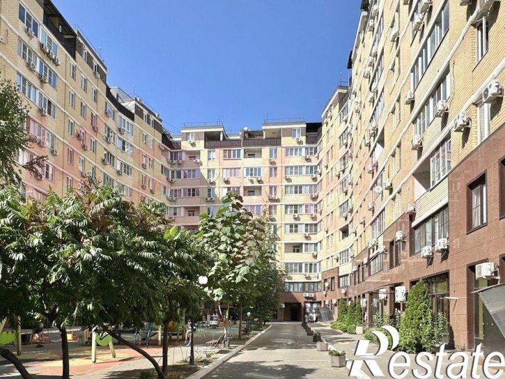 3-комн квартира Героев-Разведчиков ул.