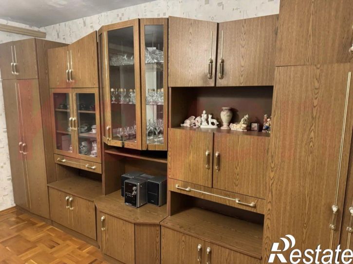 3-комн квартира Симферопольская ул.
