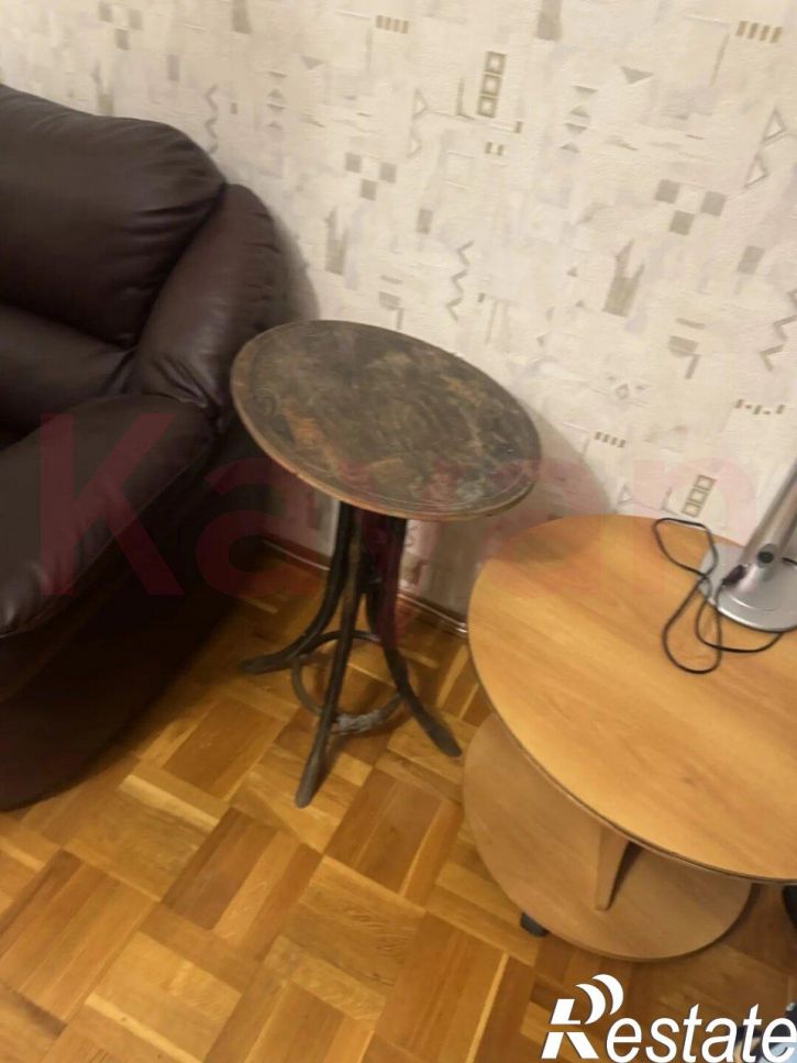 3-комн квартира Симферопольская ул.