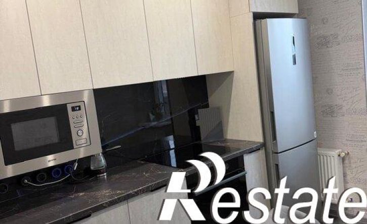 2-комн квартира проспект Писателя Знаменского, 9 к4,  д. 9 к4