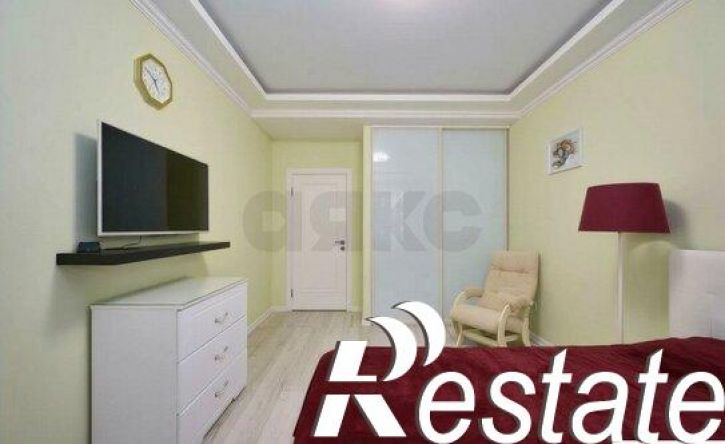 2-комн квартира улица Ивана Рослого, 18,  д. 18