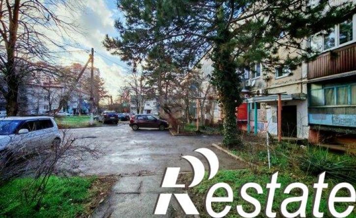 3-комн квартира Тепличная улица, 32,  д. 32