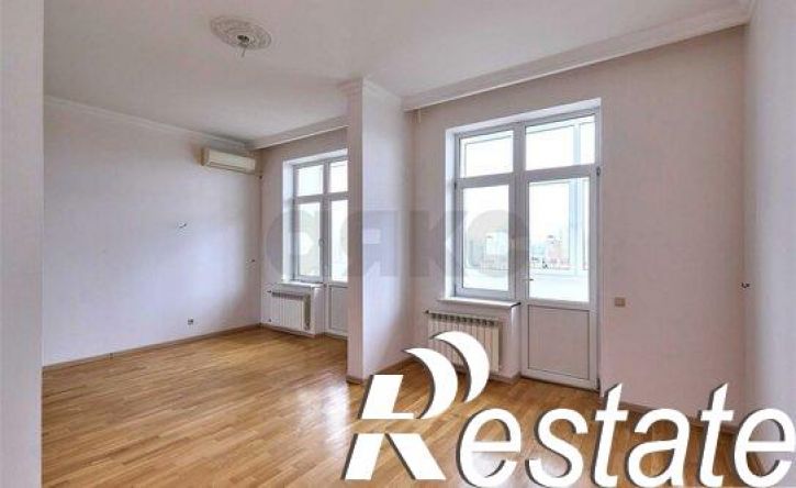 3-комн квартира улица Передерия, 64,  д. 64