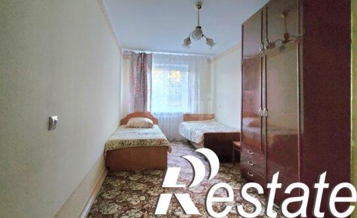 3-комн квартира Клиническая улица, 18,  д. 18
