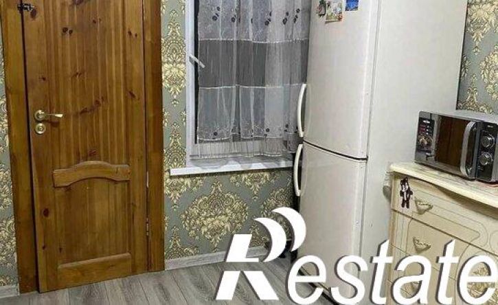 4-комн квартира Базовская улица, 70,  д. 70