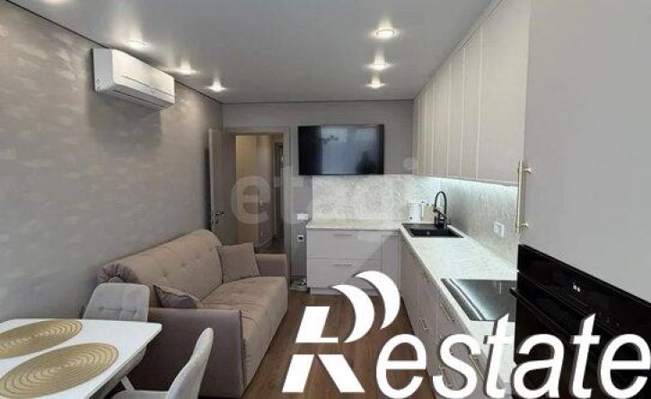 3-комн квартира улица Калинина, 350/10,  д. 350/10