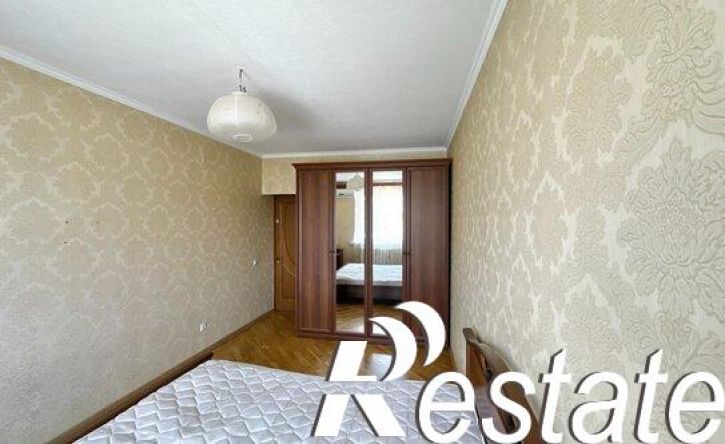 3-комн квартира Российская улица, 128,  д. 128