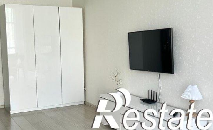 3-комн квартира улица Героев-Разведчиков, 12/1,  д. 12/1