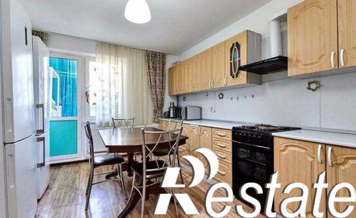 3-комн квартира улица Героев-Разведчиков, 28,  д. 28