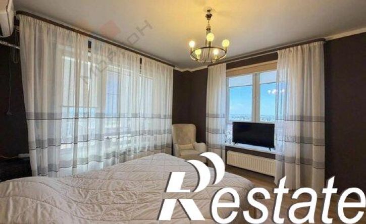 2-комн квартира улица Леонида Лаврова, 8 к4,  д. 8 к4