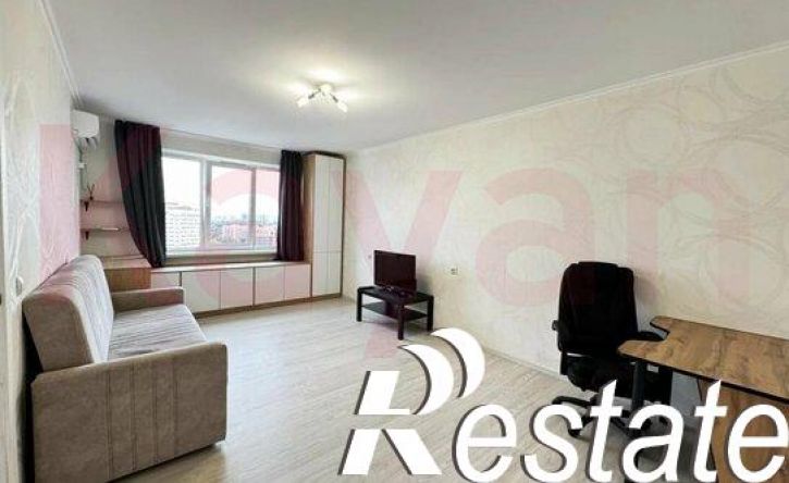 2-комн квартира улица Героя Аверкиева, 10,  д. 10