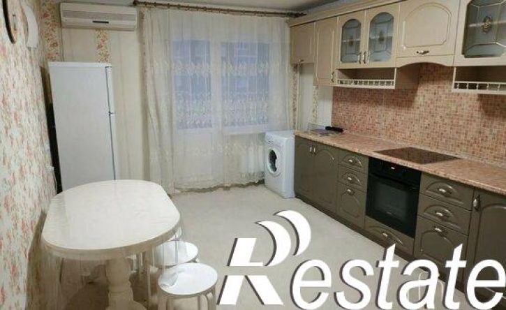 2-комн квартира проспект Чекистов, 24/1,  д. 24/1