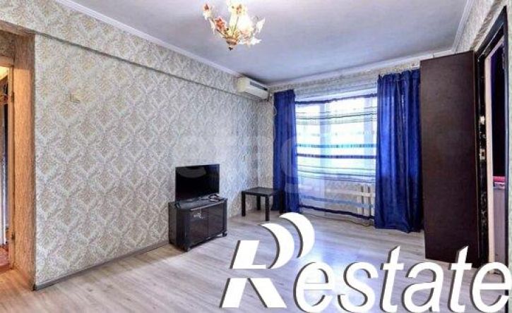 3-комн квартира улица 2-я Пятилетка, 8,  д. 8