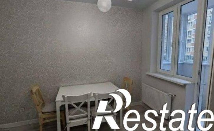 2-комн квартира улица Цезаря Куникова, 24 к3,  д. 24 к3