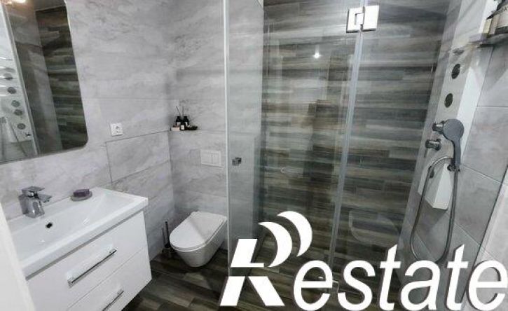 2-комн квартира улица Цезаря Куникова, 24 к2,  д. 24 к2