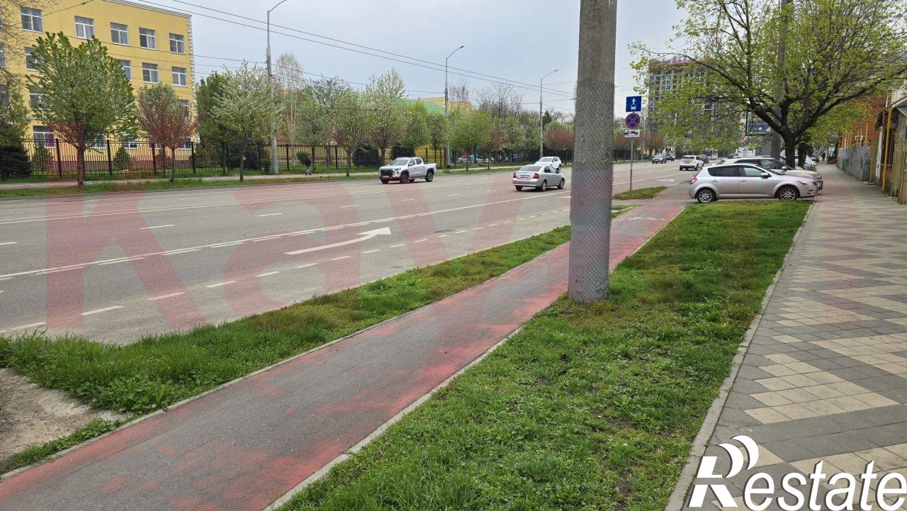 Сдать торговое помещение за 170 000 рублей на Северная ул.