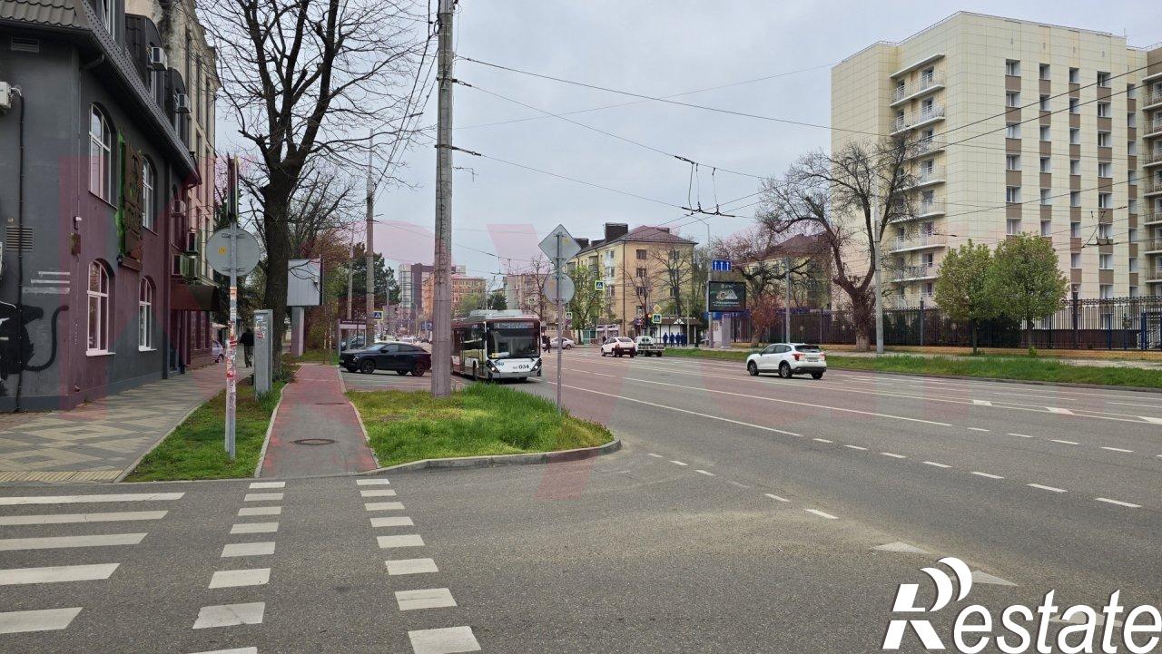 Сдать торговое помещение за 170 000 рублей на Северная ул.