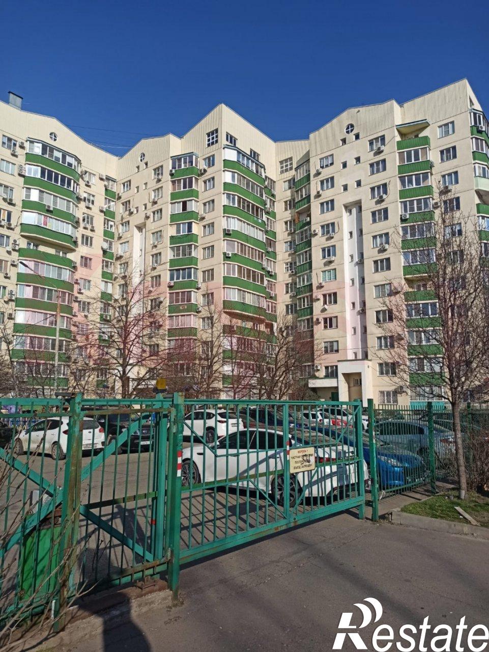 Купить квартиру за 14 000 000 рублей на им. Атарбекова ул.
