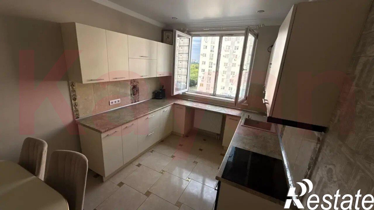 Купить квартиру за 7 600 000 рублей на им. Симиренко ул.