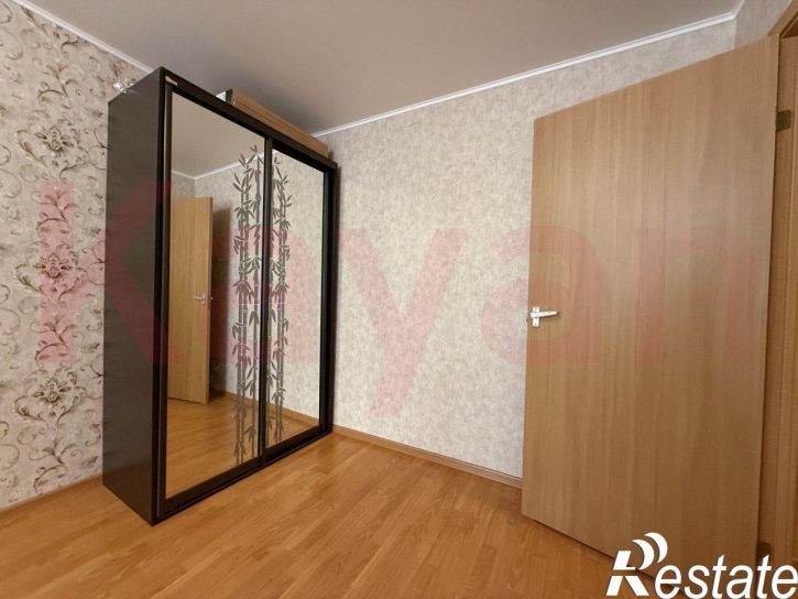 2-комн квартира Дзержинского ул.