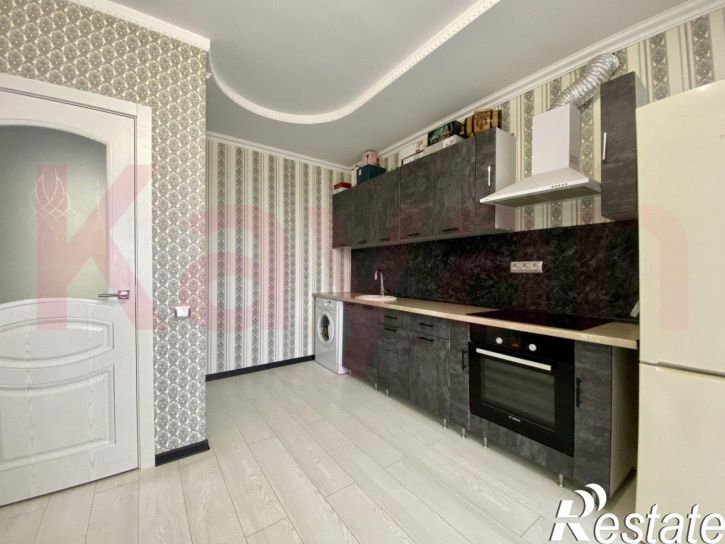 3-комн квартира 1-го Мая ул.
