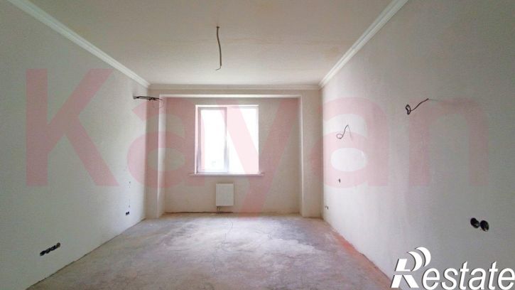 3-комн квартира им. Красина ул.