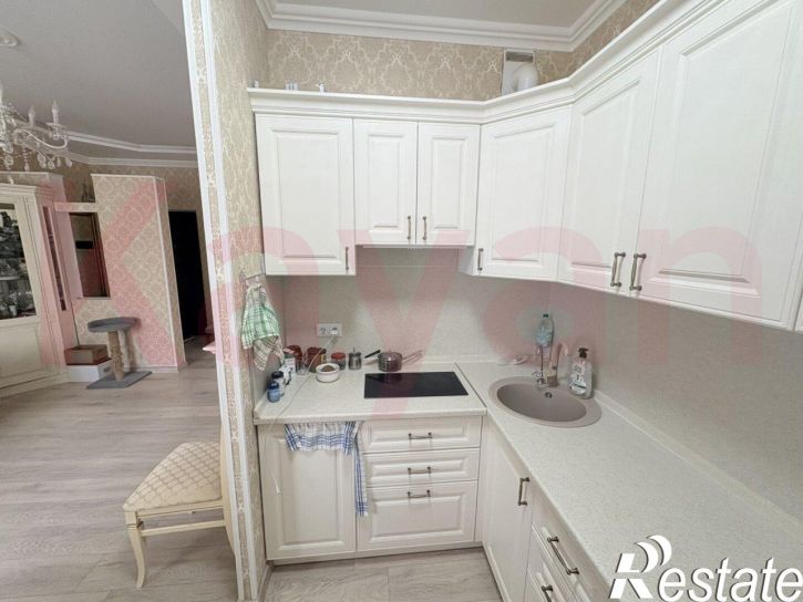 2-комн квартира Баварская ул.