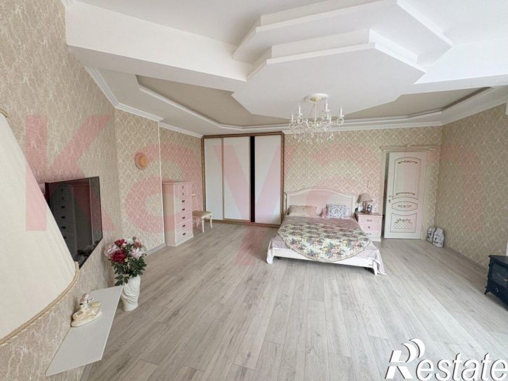 2-комн квартира Баварская ул.