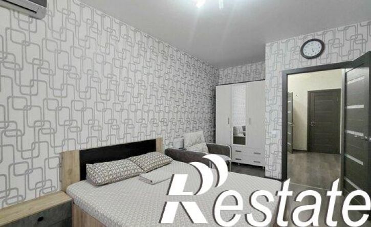2-комн квартира Домбайская улица, 61,  д. 61