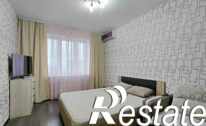 2-комн квартира Домбайская улица, 61,  д. 61