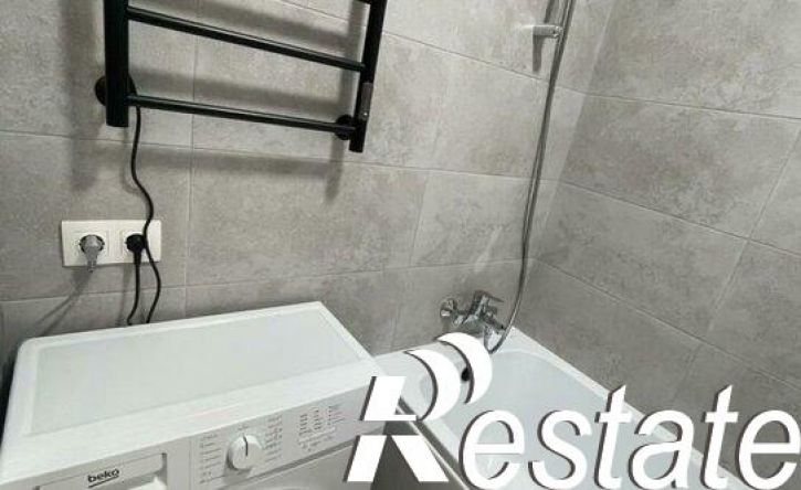 2-комн квартира улица Симиренко, 37 к2,  д. 37 к2