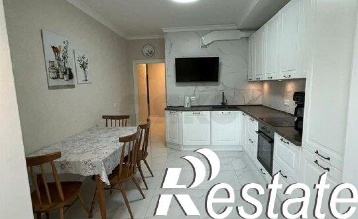2-комн квартира улица Леонида Лаврова, 8 к1,  д. 8 к1