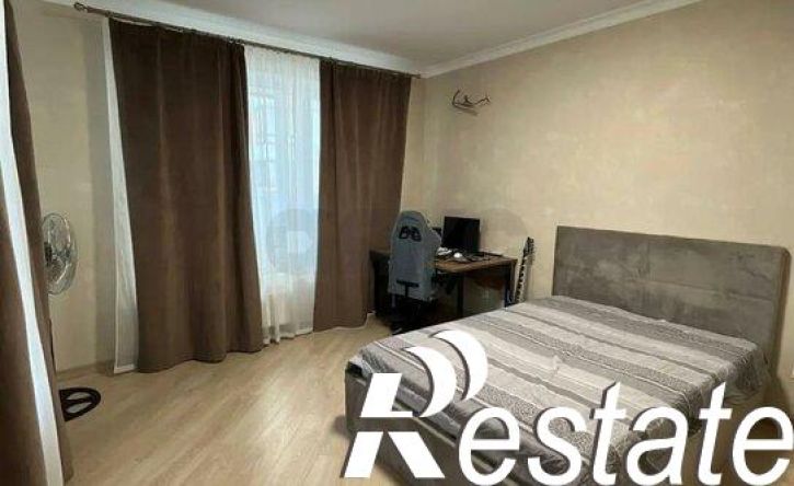 2-комн квартира улица Леонида Лаврова, 8 к1,  д. 8 к1
