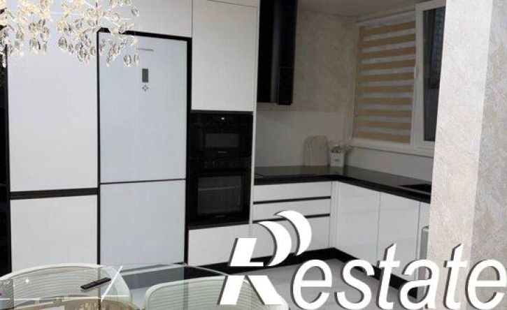 3-комн квартира Российская улица, 72/1 к1,  д. 72/1 к1