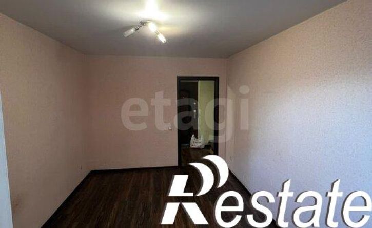 3-комн квартира улица Петра Метальникова, 5 к1,  д. 5 к1
